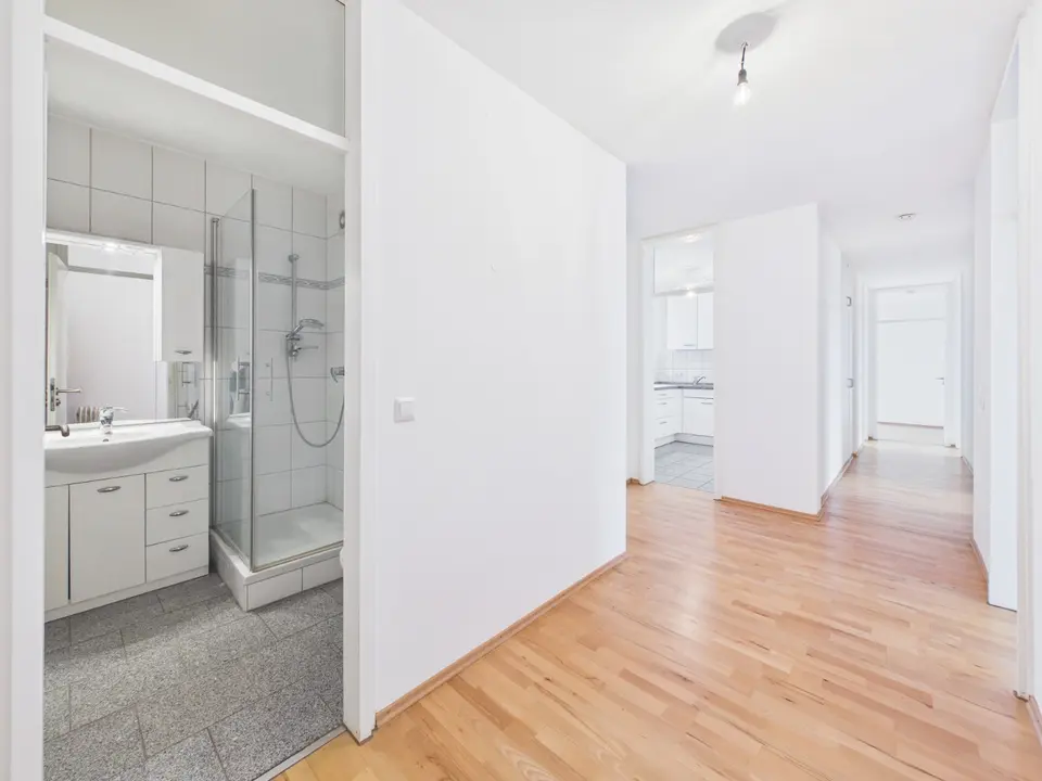 WG-Zimmer mit 110 m² in Karlsruhe – Bild 4