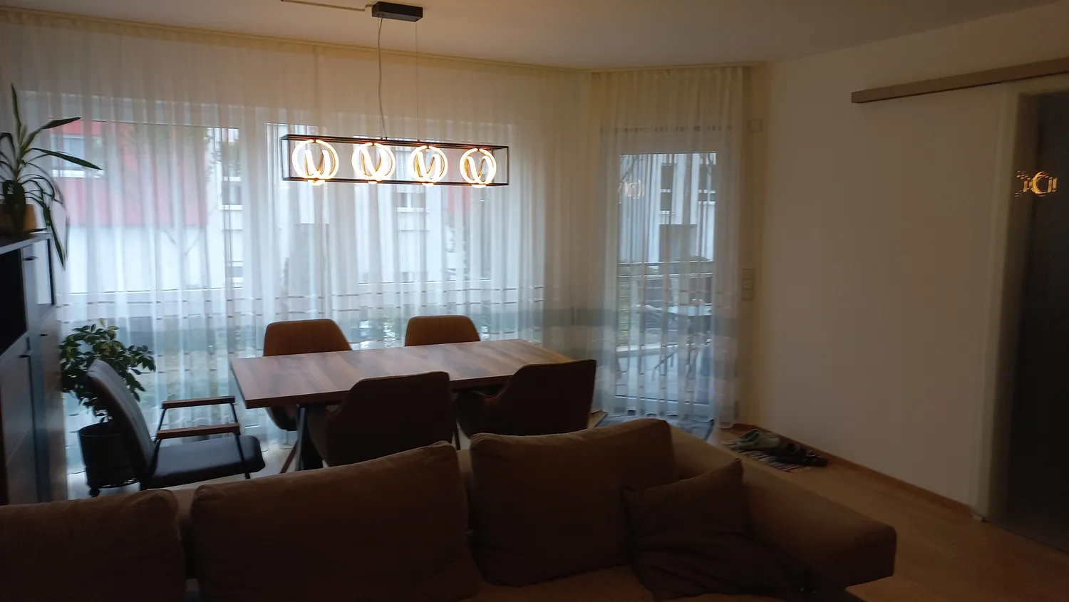 3 Zimmer Wohnung mit 94 m² in Wiesbaden – Bild 4