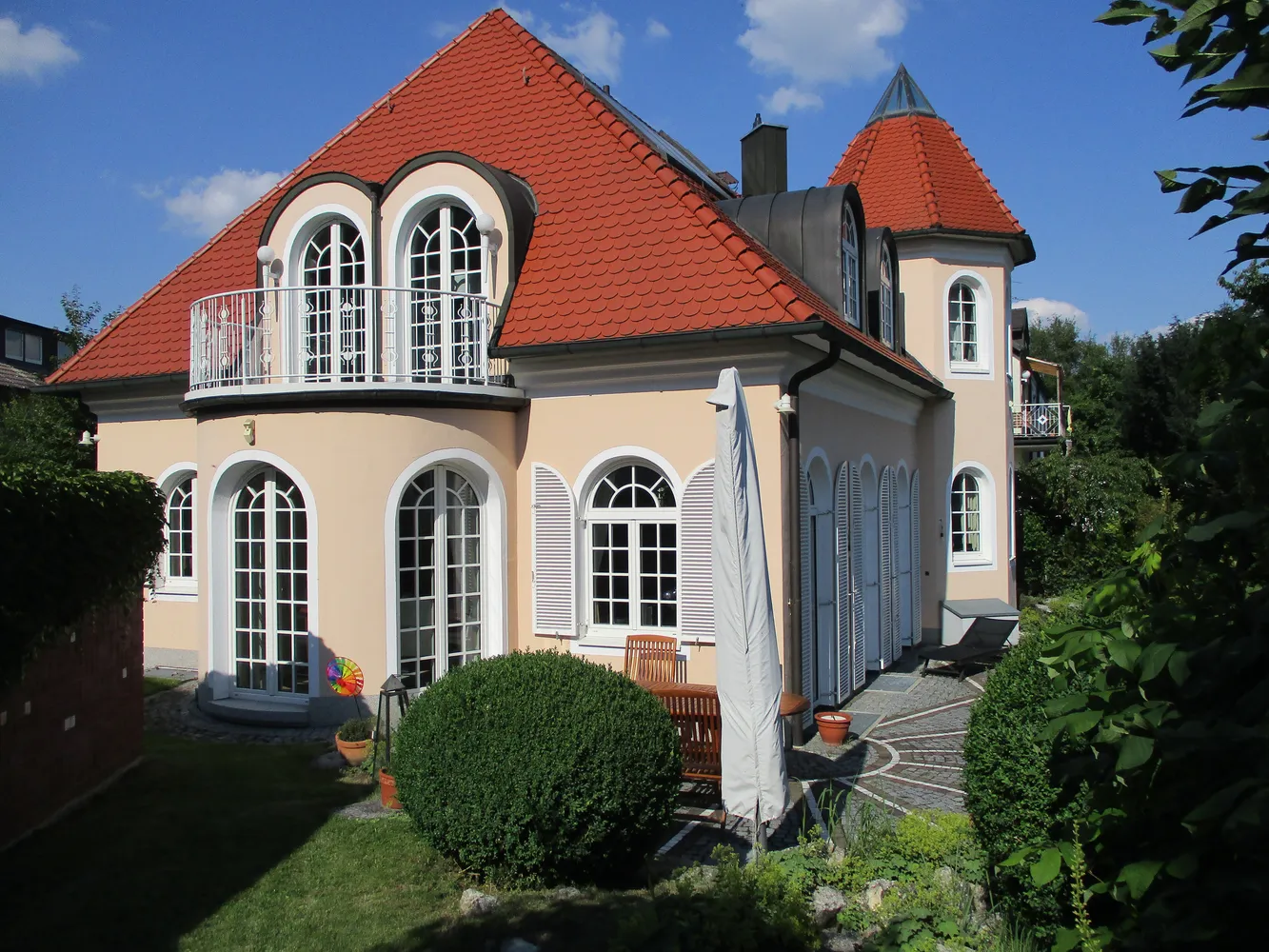 6 Zimmer Haus mit 208 m² in Freising – Bild 4