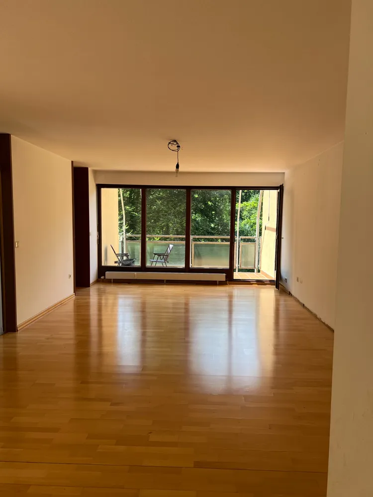 4 Zimmer Wohnung mit 92 m² in Stuttgart – Bild 2