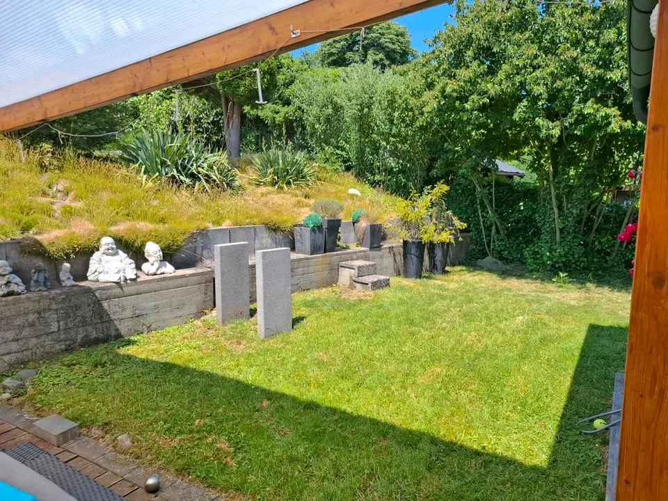 7 room house with 150 m² in Neu-Ulm – Photo 3