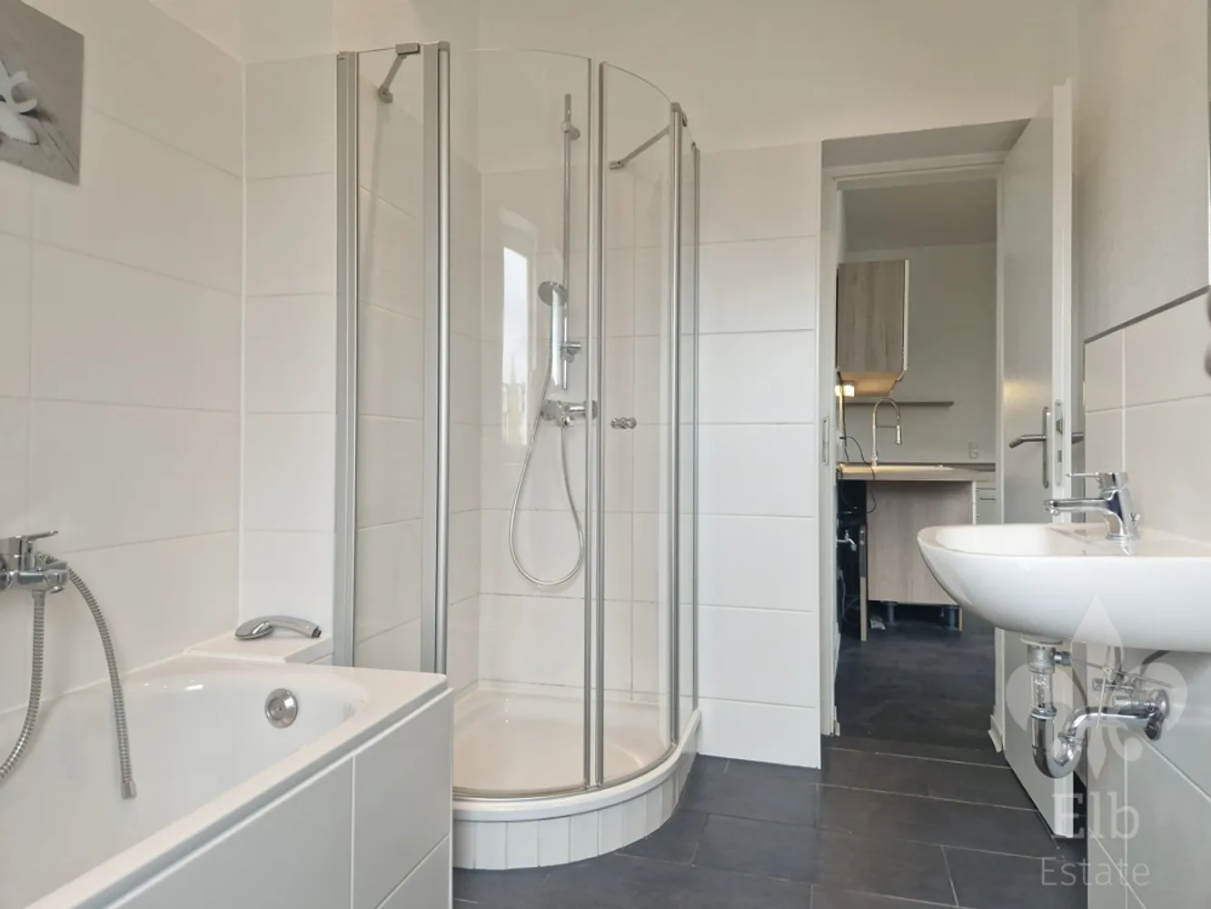 4 room apartment with 98 m² in Magdeburg – Photo 7