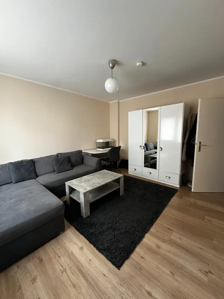 Studio mit 39 m² in Düsseldorf – Bild 1