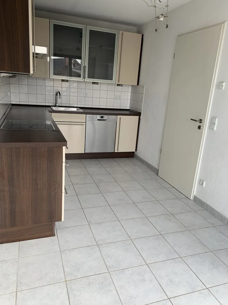 2 Zimmer Wohnung mit 77 m² in Bonn – Bild 5