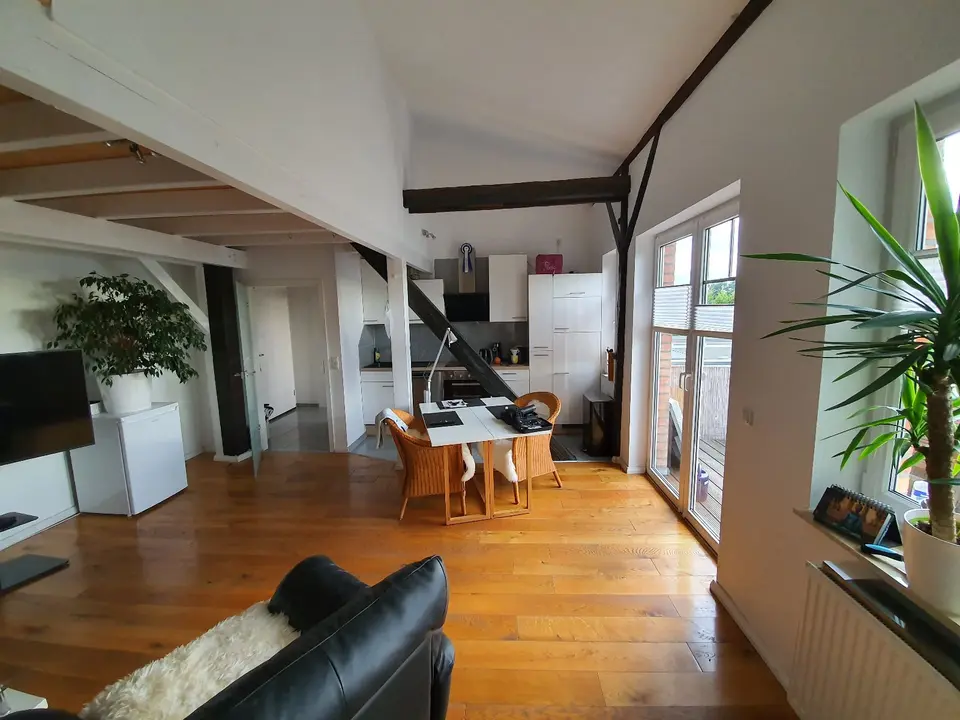2 Zimmer Wohnung mit 90 m² in Lübeck – Bild 5