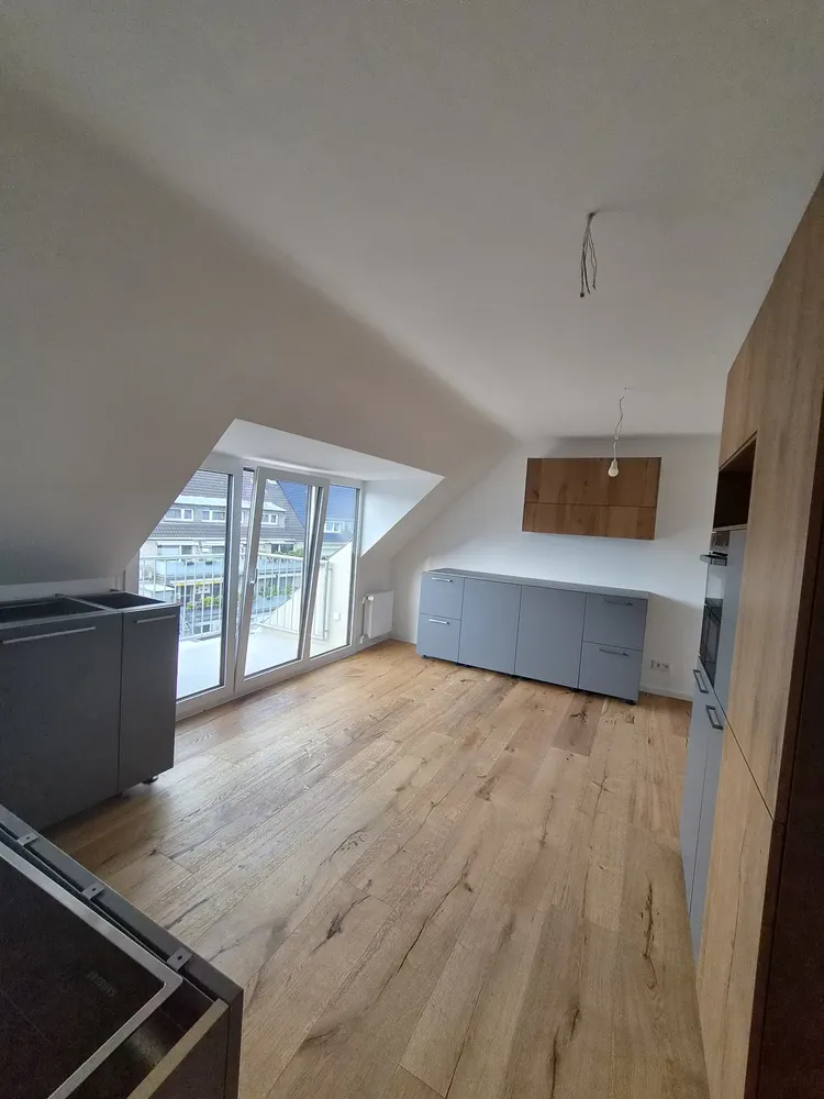 3 Zimmer Wohnung mit 84 m² in Köln – Bild 1
