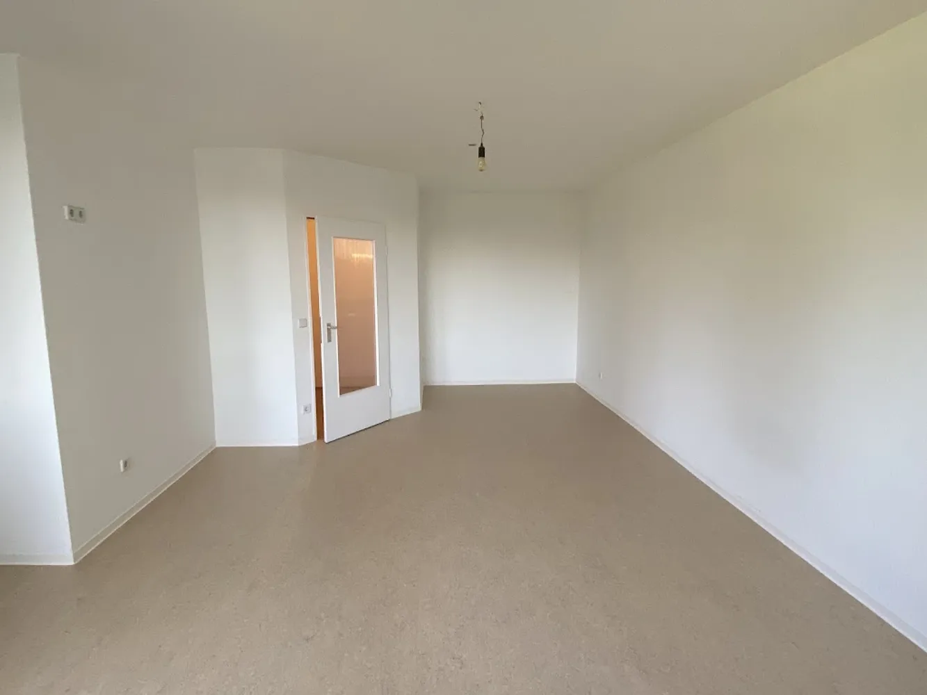 1 Zimmer Wohnung mit 35 m² in Berlin – Bild 12