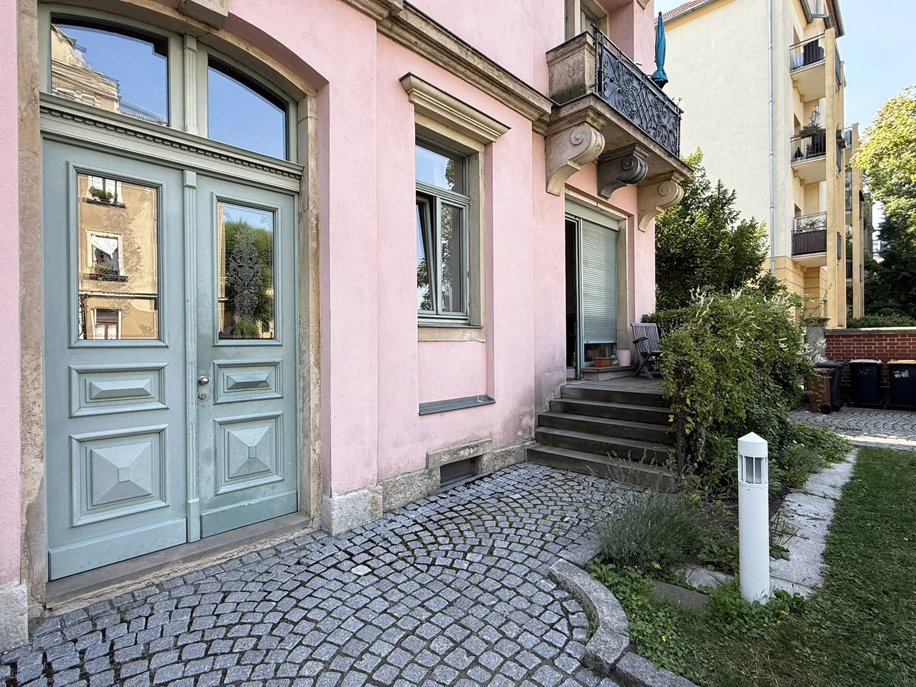 2 Zimmer Wohnung mit 77 m² in Dresden – Bild 12