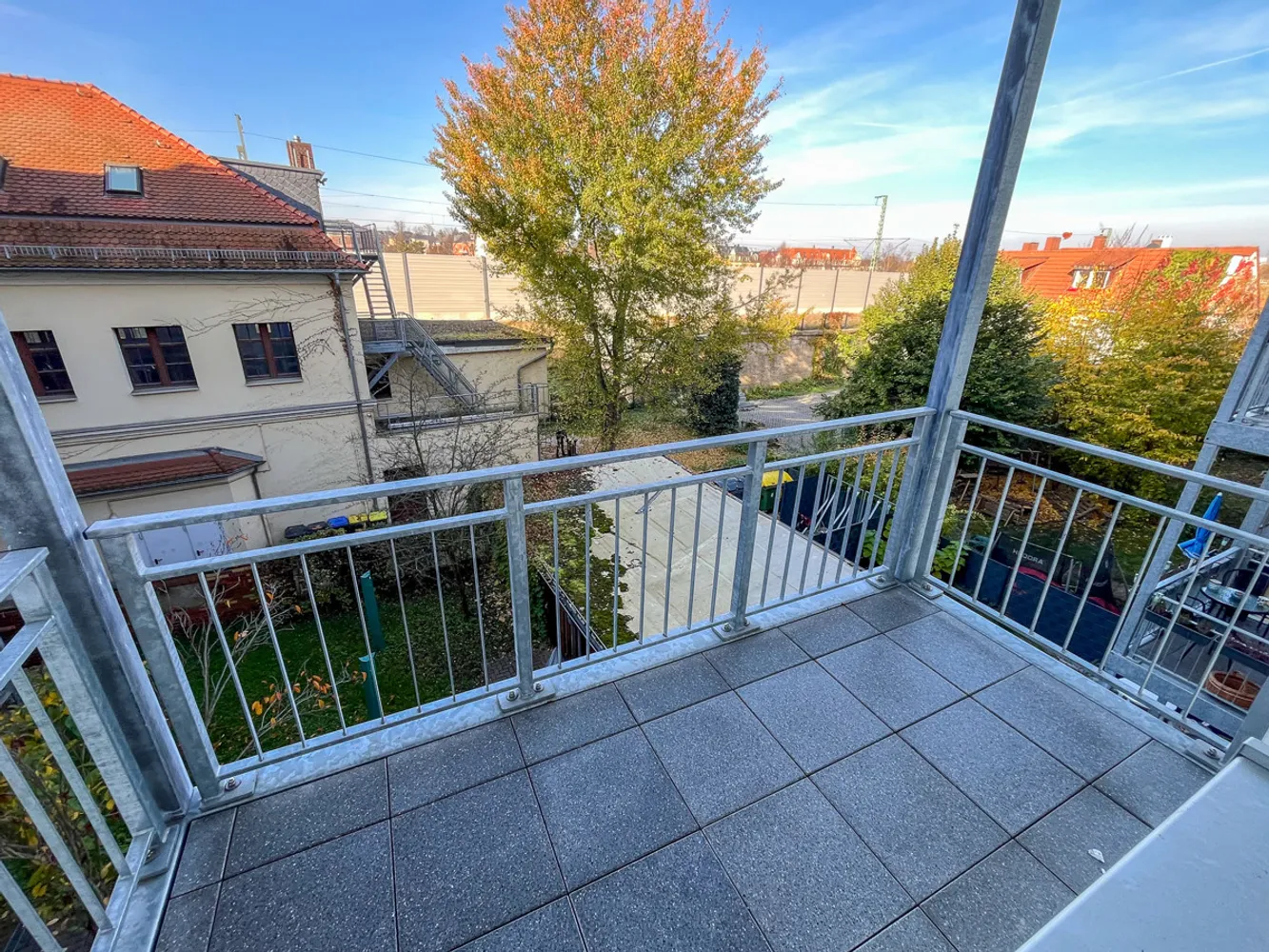 2 Zimmer Wohnung mit 65 m² in Dresden – Bild 1