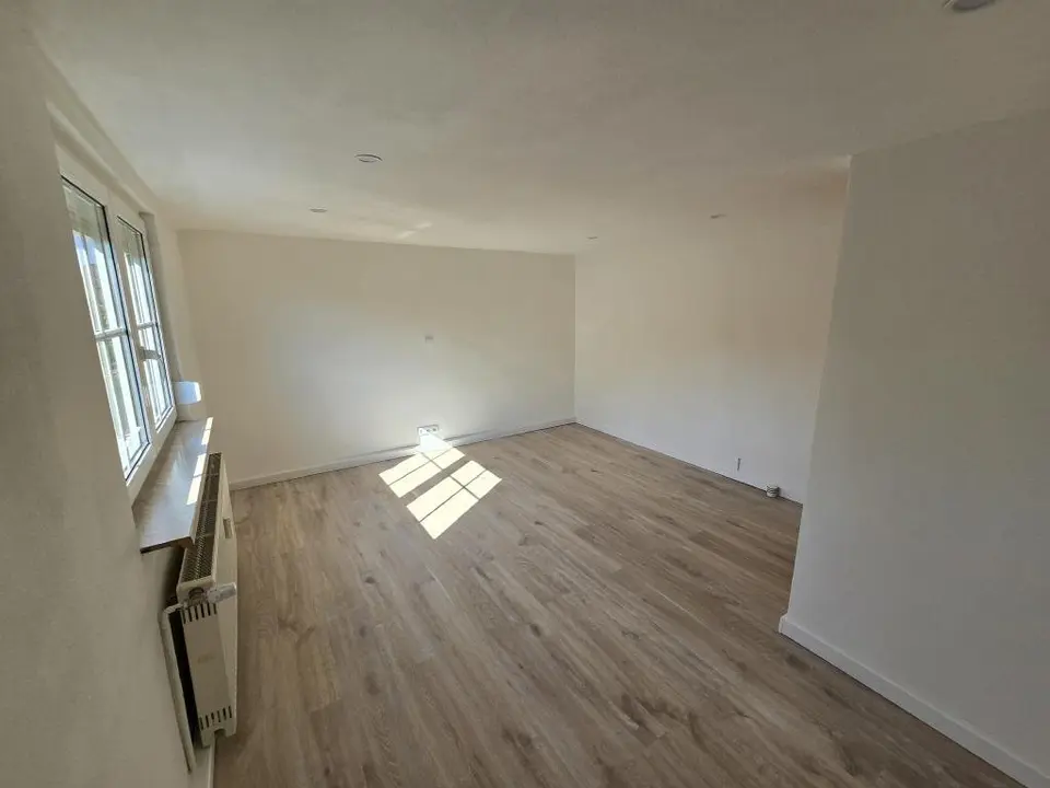 4 Zimmer Wohnung mit 109 m² in Sonneberg – Bild 8