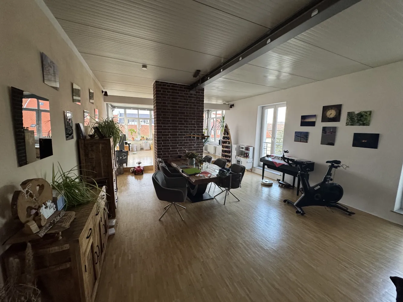 4 Zimmer Wohnung mit 159 m² in Hannover – Bild 3