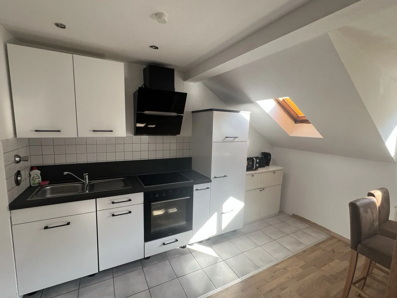 2 Zimmer Wohnung mit 45 m² in Neuss – Bild 3
