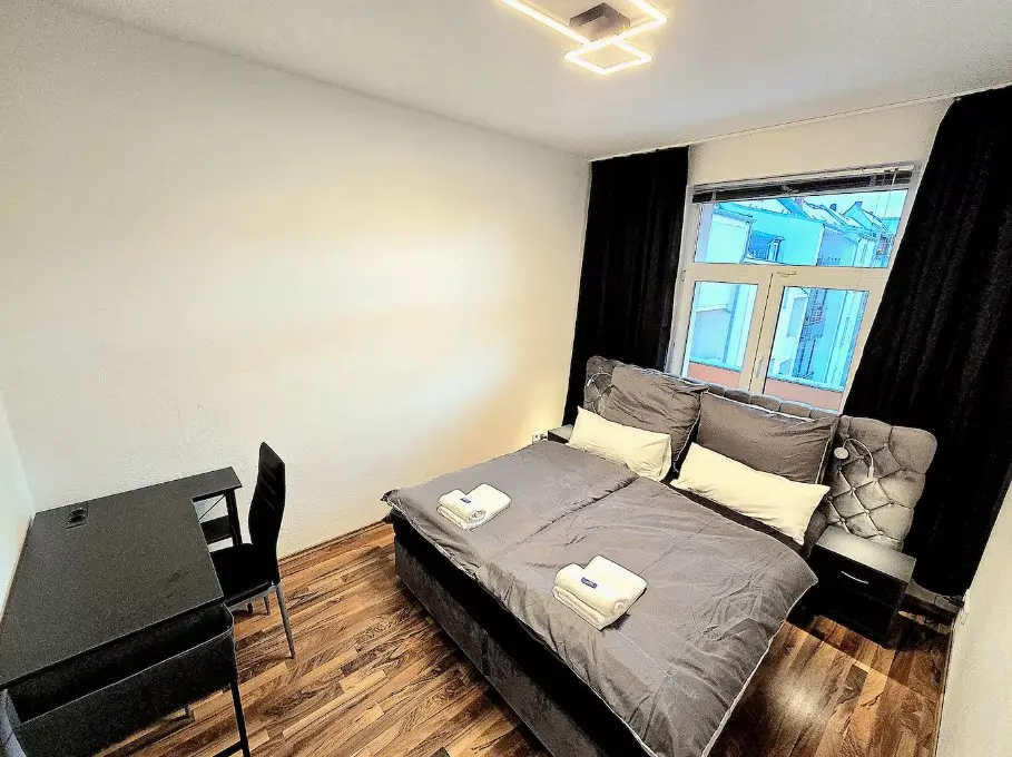 2 Zimmer Wohnung mit 56 m² in München – Bild 2
