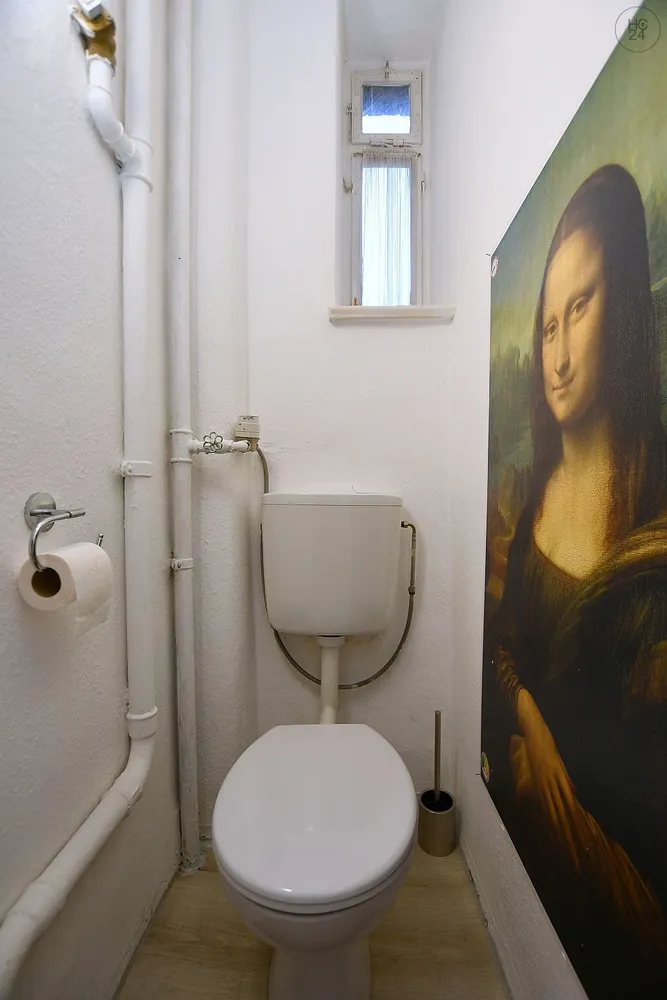 1 room apartment with 40 m² in Stuttgart – Photo 7