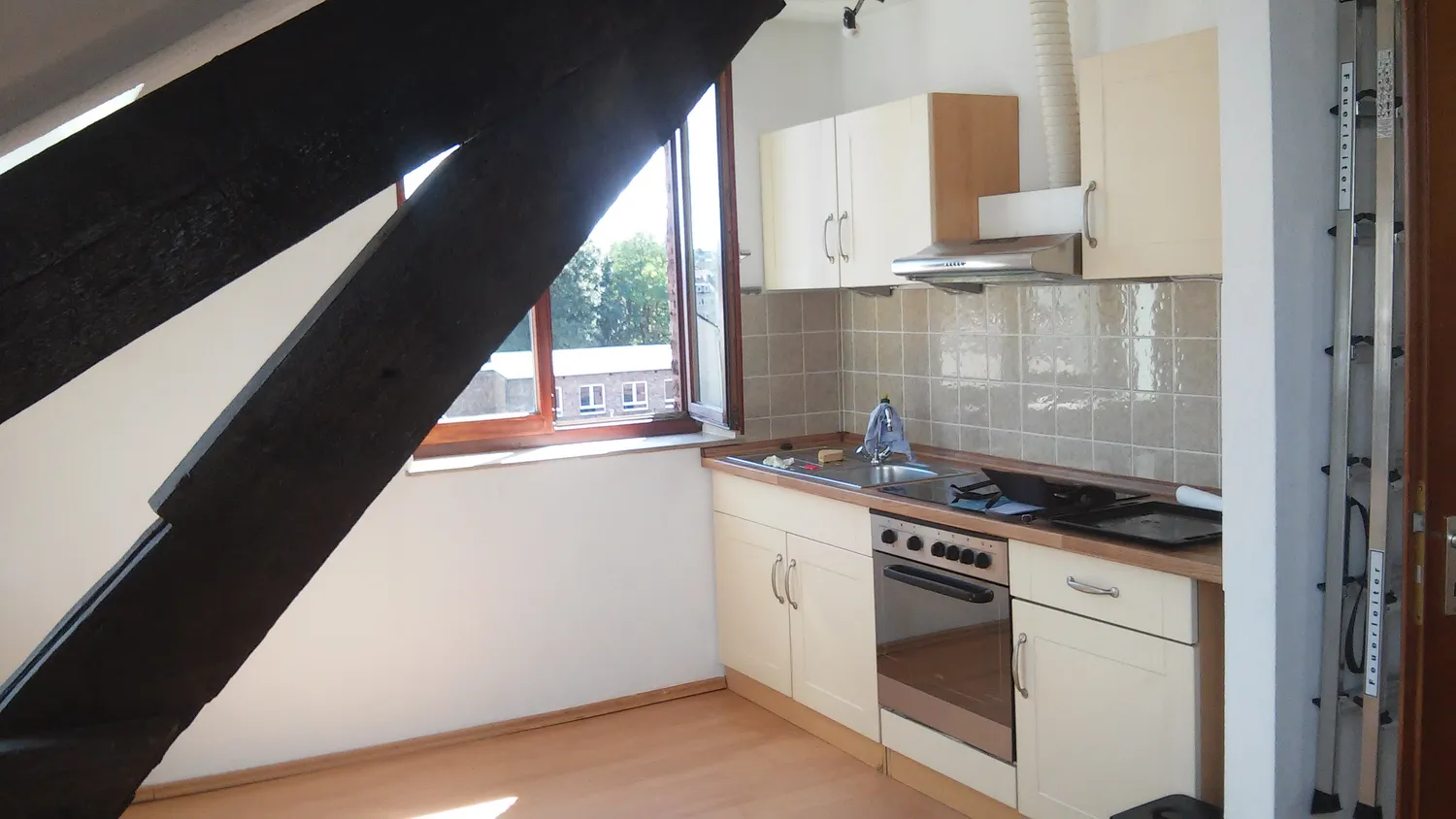 2 Zimmer Wohnung mit 68 m² in Aachen – Bild 1