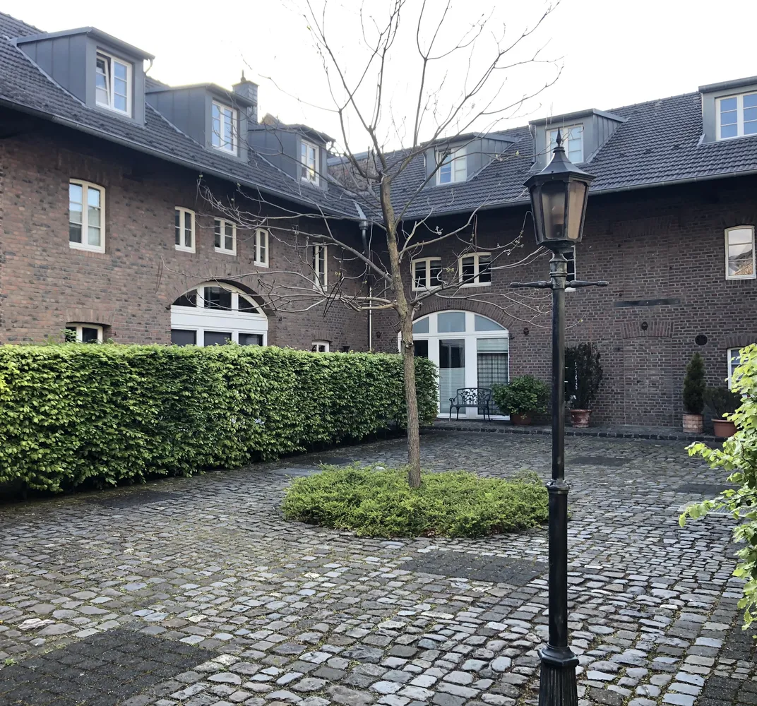 4 room apartment with 128 m² in Neuss – Photo 1