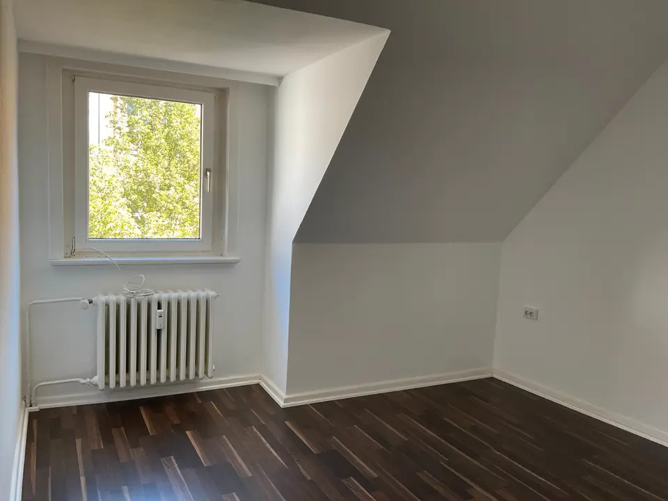 4 Zimmer Wohnung mit 76 m² in Hildesheim – Bild 2