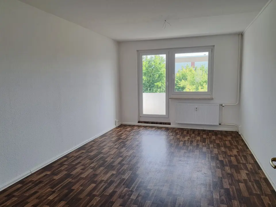 4 Zimmer Wohnung mit 89 m² in Gera – Bild 1