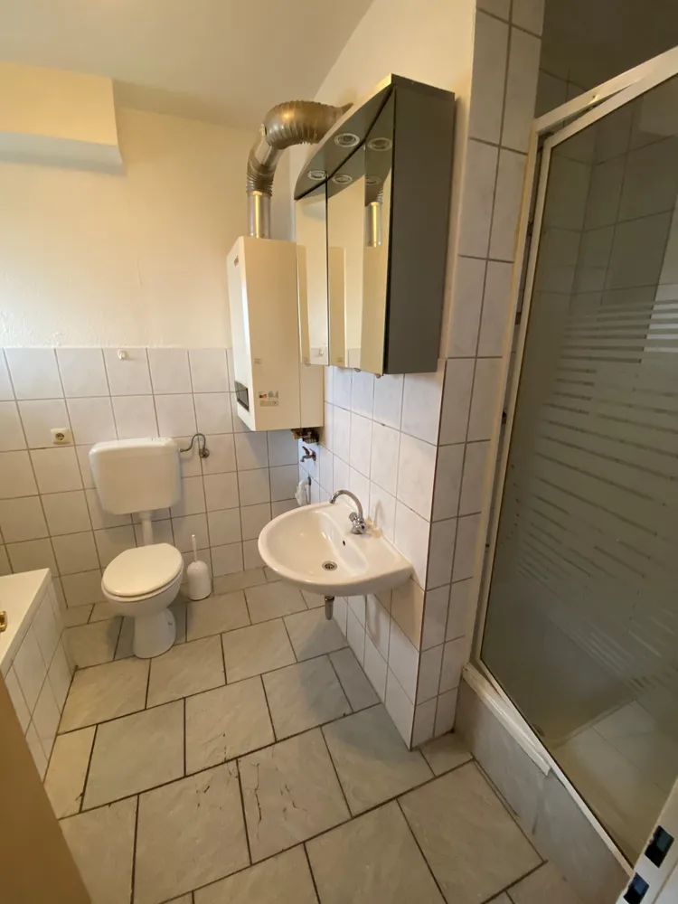4 Zimmer Wohnung mit 90 m² in Aachen – Bild 2