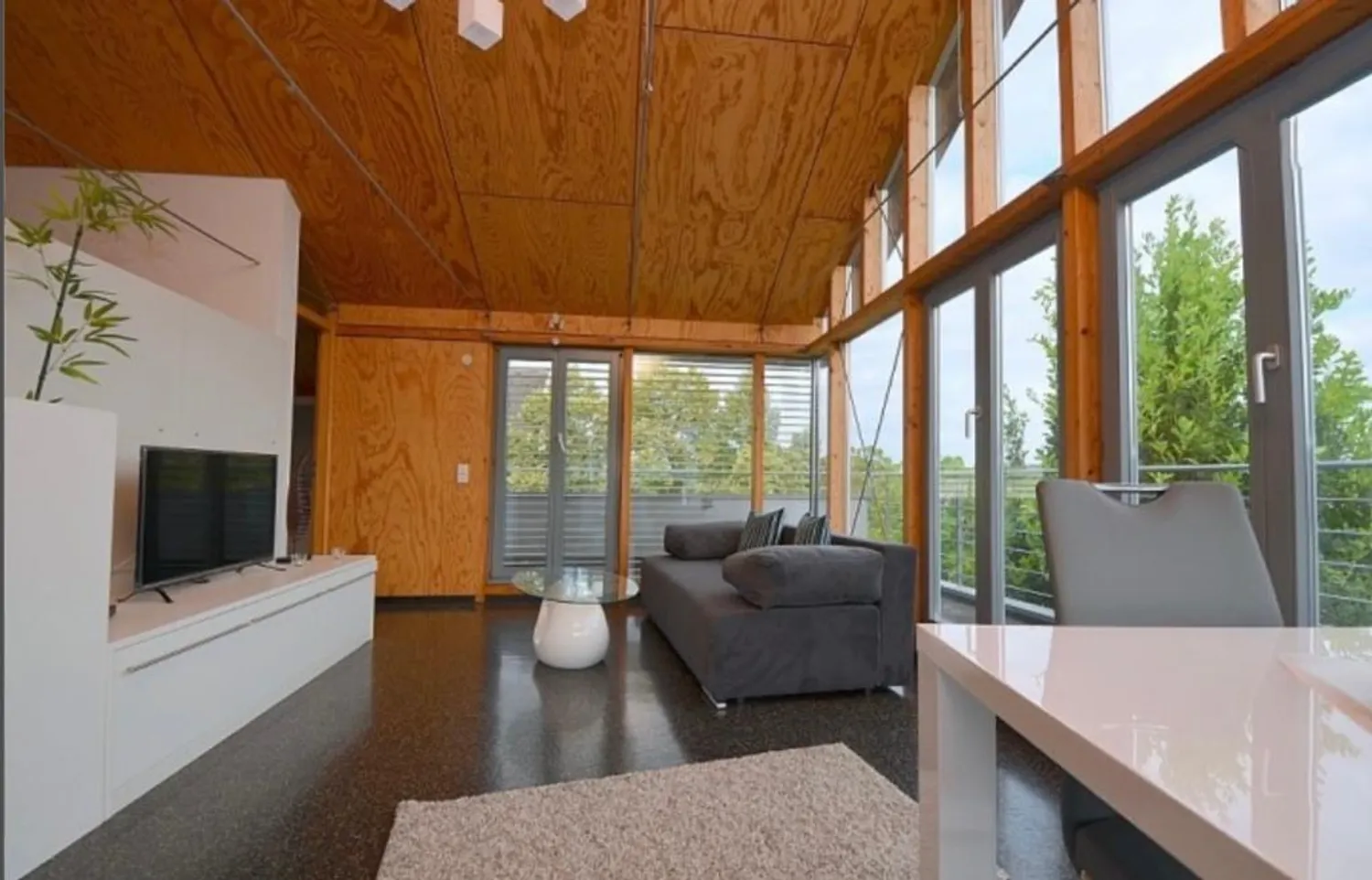 2 Zimmer Wohnung mit 40 m² in Stuttgart – Bild 4