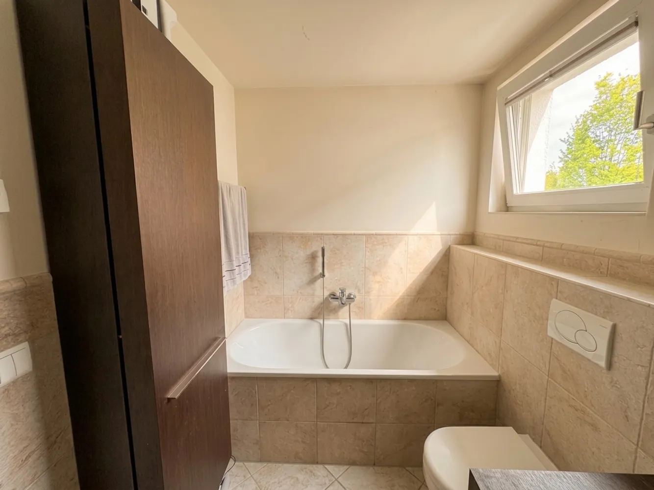 5 Zimmer Wohnung mit 142 m² in Bonn – Bild 4