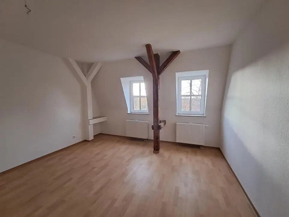 4 Zimmer Wohnung mit 82 m² in Bitterfeld-Wolfen – Bild 3
