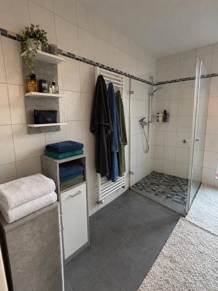 3 Zimmer Wohnung mit 100 m² in Neumünster – Bild 1