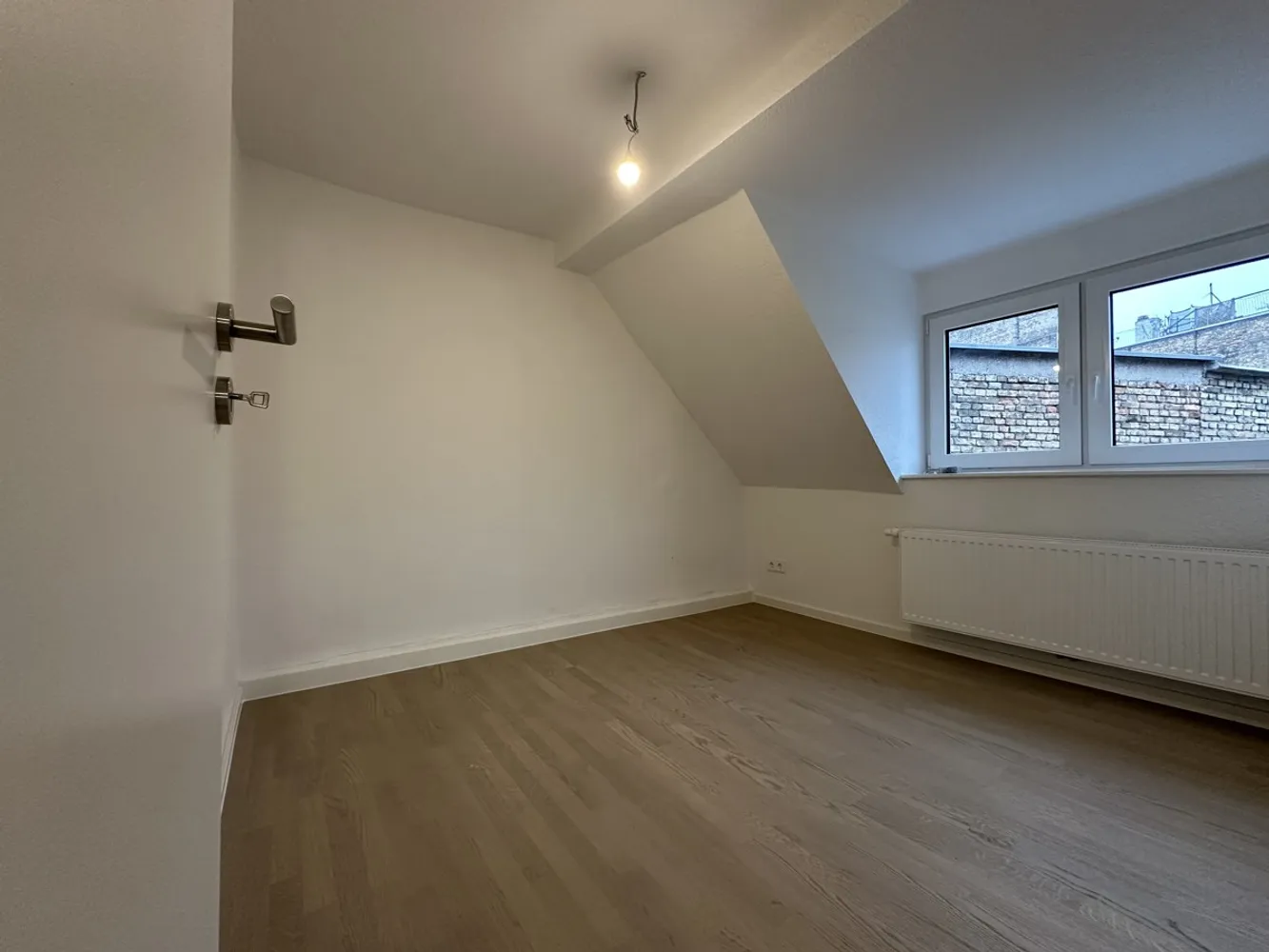 4 Zimmer Wohnung mit 110 m² in Karlsruhe – Bild 11