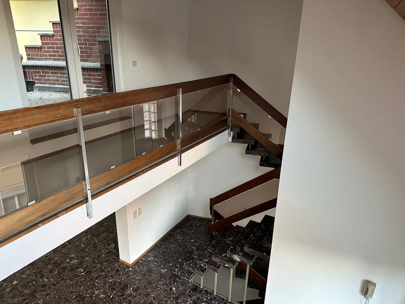 4 Zimmer Haus mit 210 m² in Worms – Bild 1