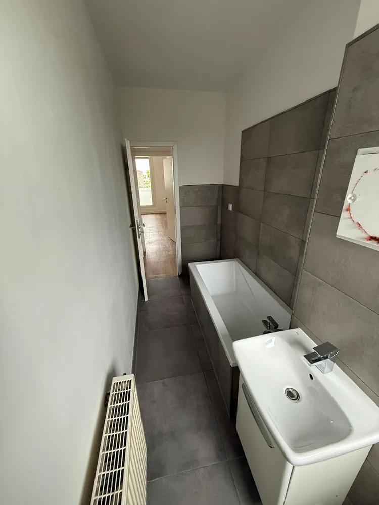 3 Zimmer Wohnung mit 61 m² in Halle (Saale) – Bild 3