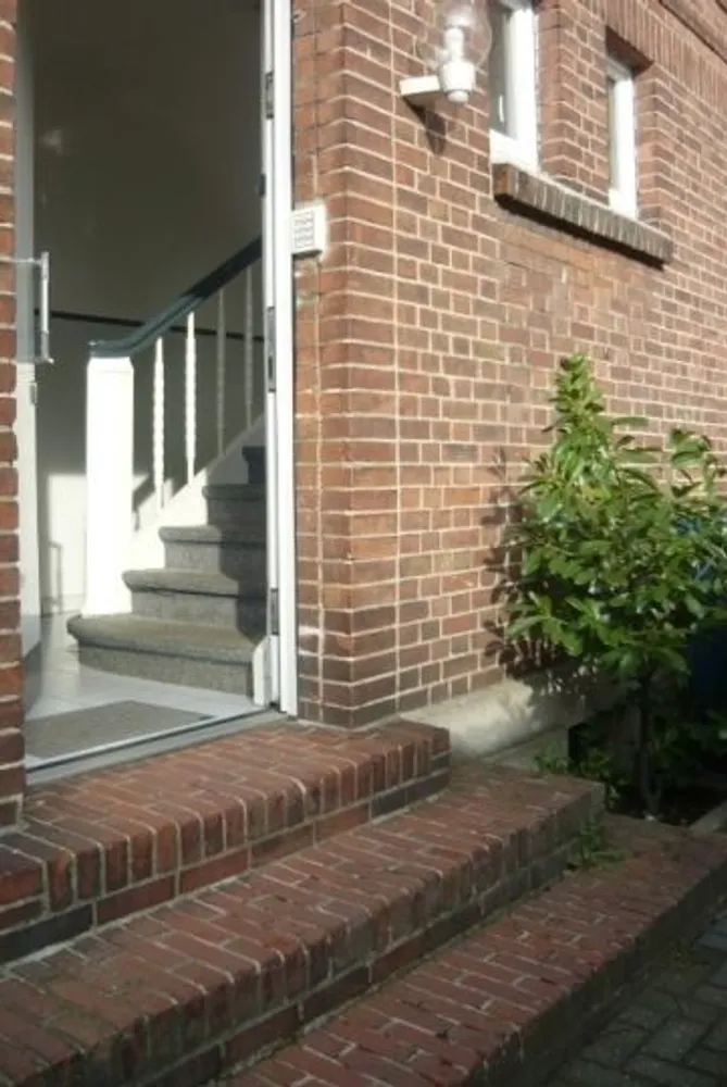 3 Zimmer Wohnung mit 95 m² in Krefeld – Bild 1