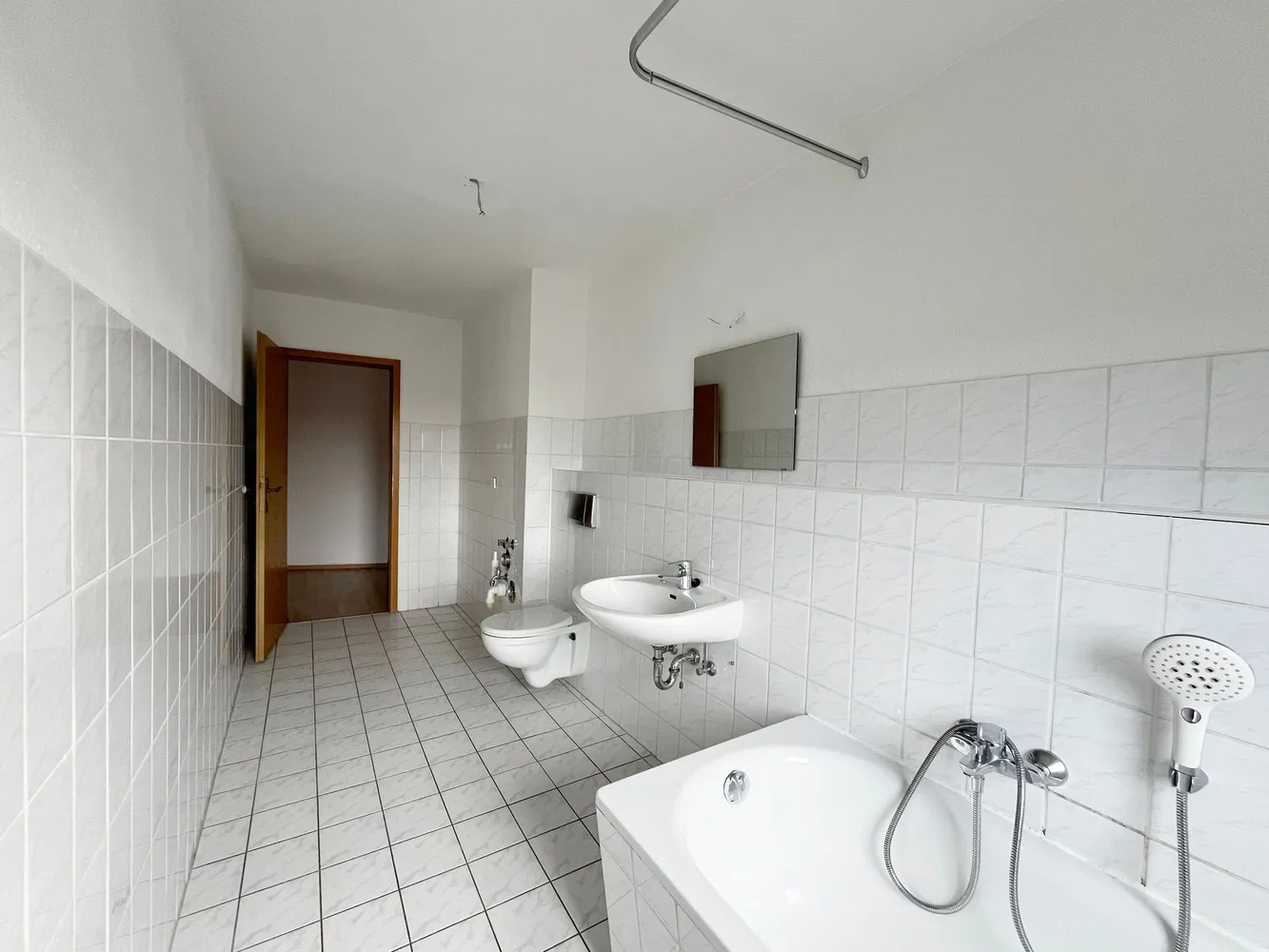 1 Zimmer Wohnung mit 58 m² in Halle (Saale) – Bild 8