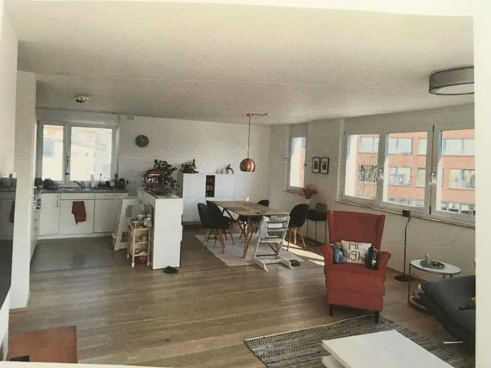 5 Zimmer Wohnung mit 140 m² in Kornwestheim – Bild 2