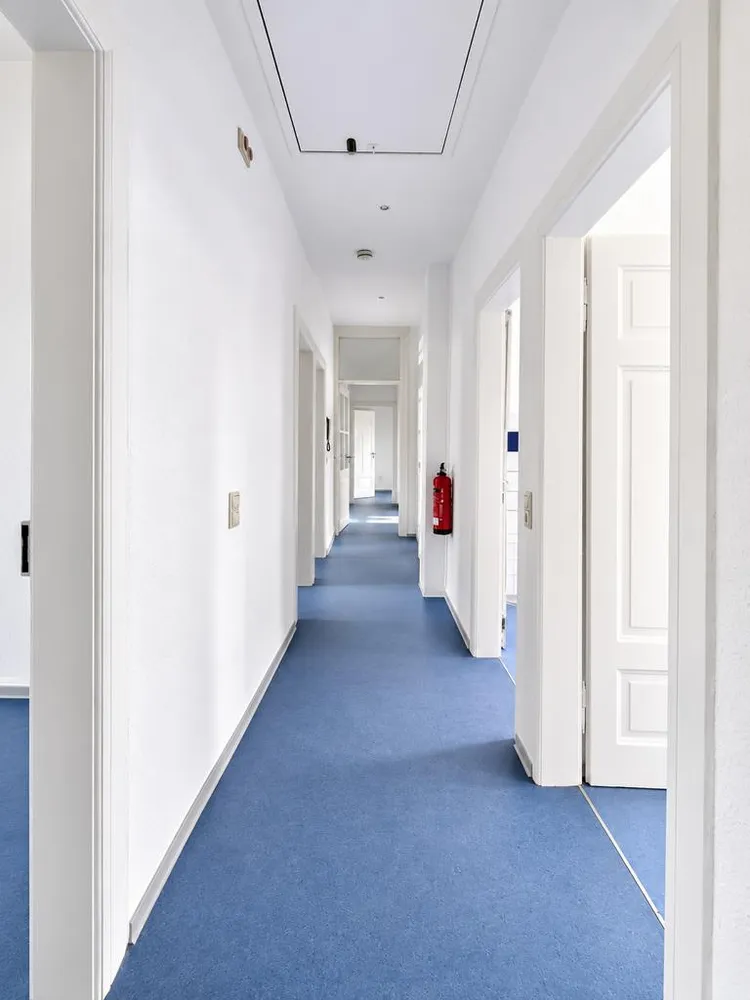 6 Zimmer Wohnung mit 117 m² in Karlsruhe – Bild 3