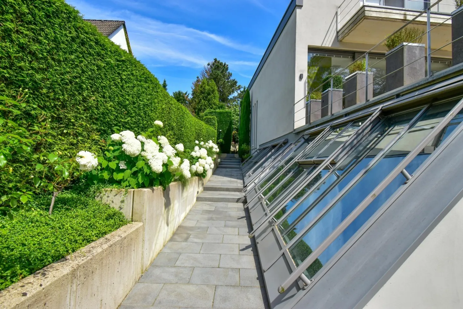 6 Zimmer Haus mit 487 m² in Essen – Bild 3