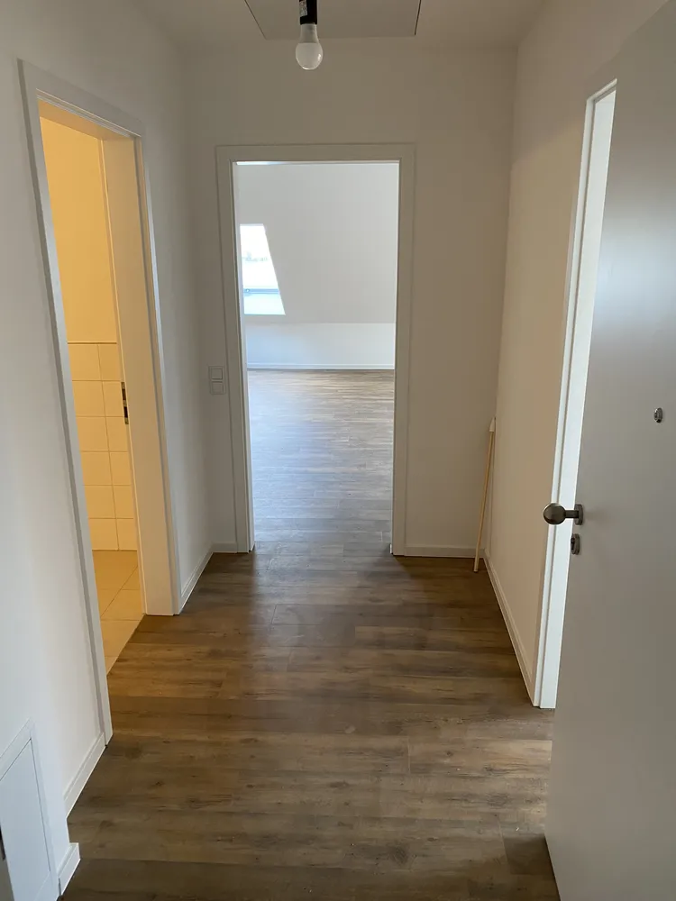 2 Zimmer Wohnung mit 64 m² in Köln – Bild 3