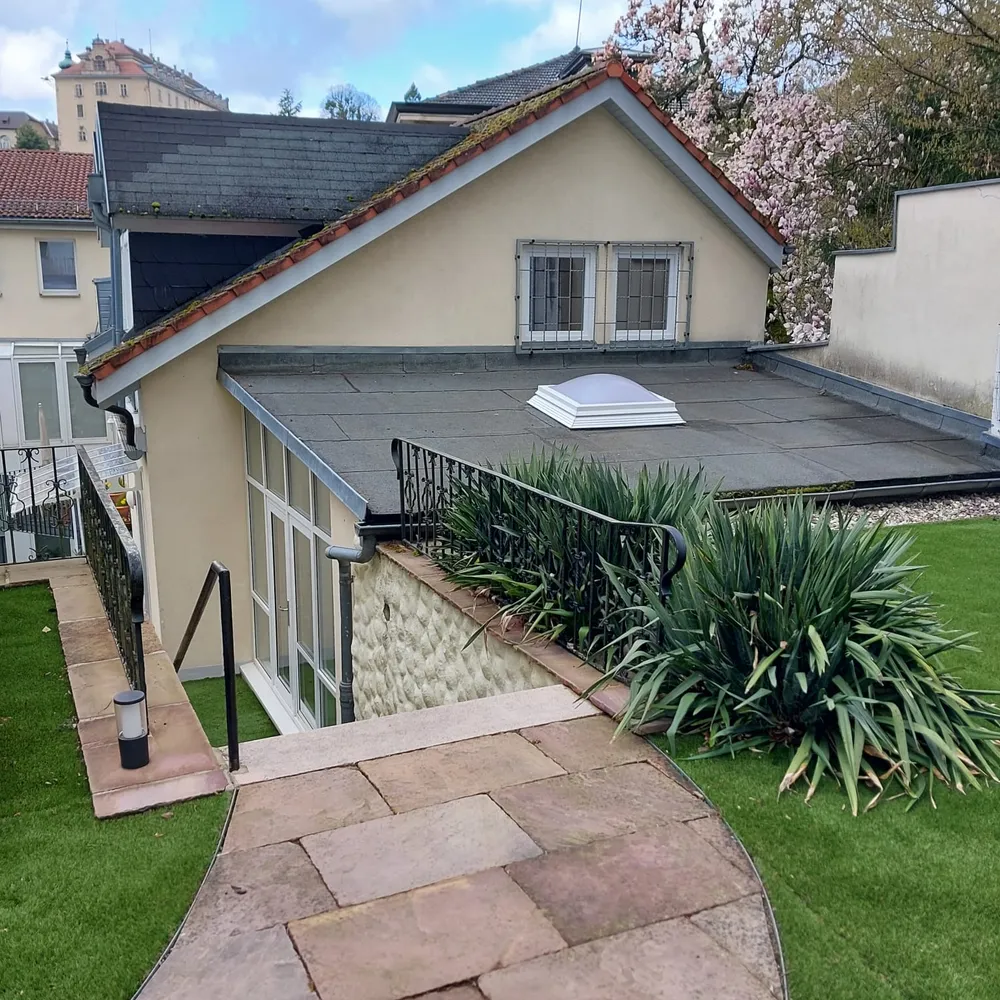 4 Zimmer Wohnung mit 121 m² in Baden-Baden – Bild 2