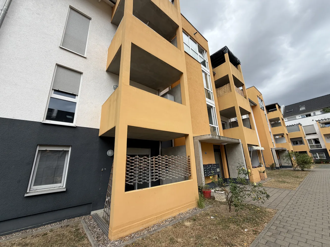 2 Zimmer Wohnung mit 40 m² in Köln – Bild 6