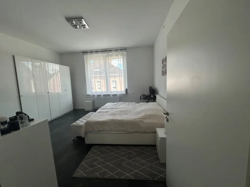 5 Zimmer Wohnung mit 140 m² in Hof – Bild 2