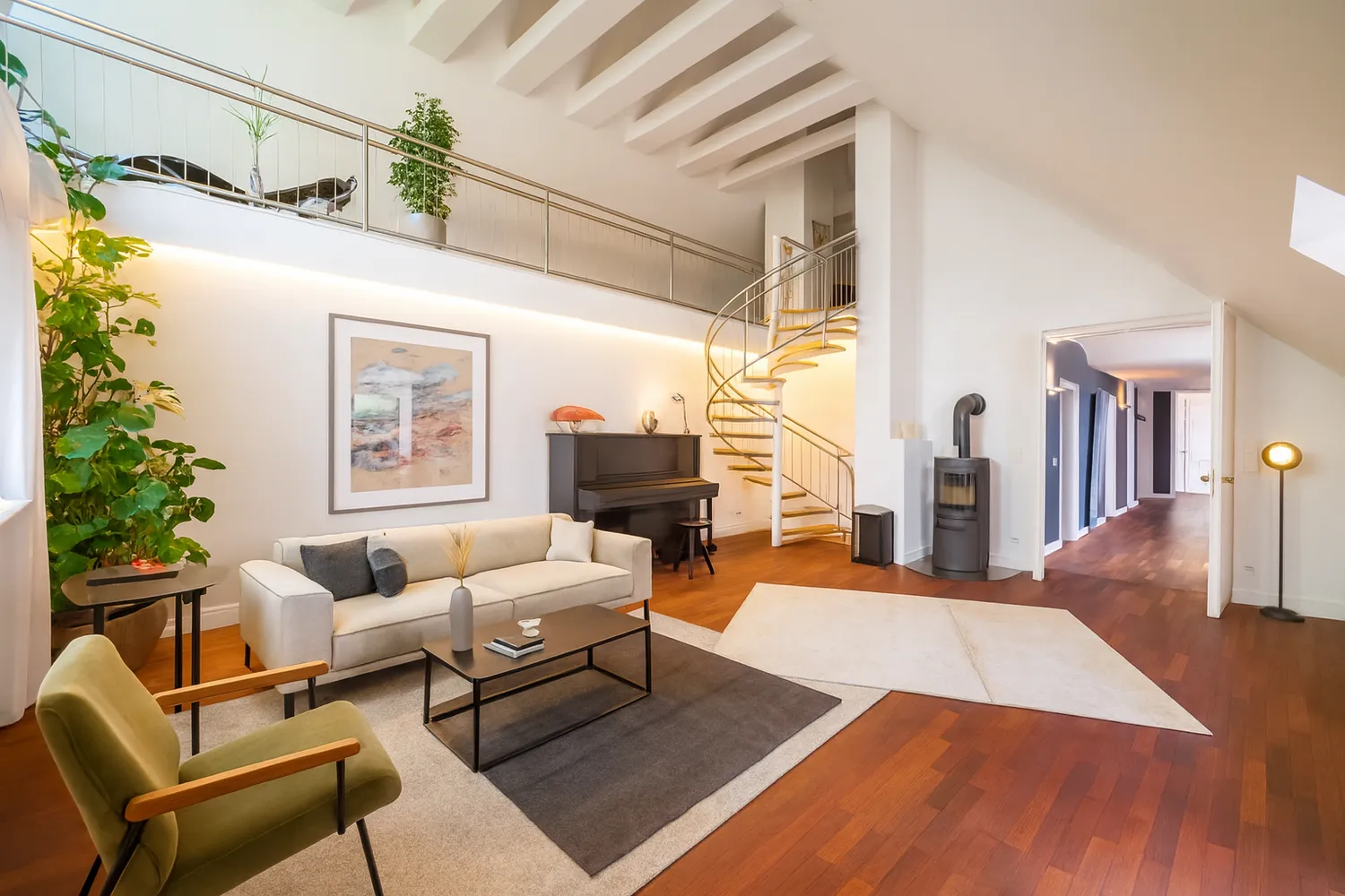 4 Zimmer Wohnung mit 192 m² in München – Bild 4
