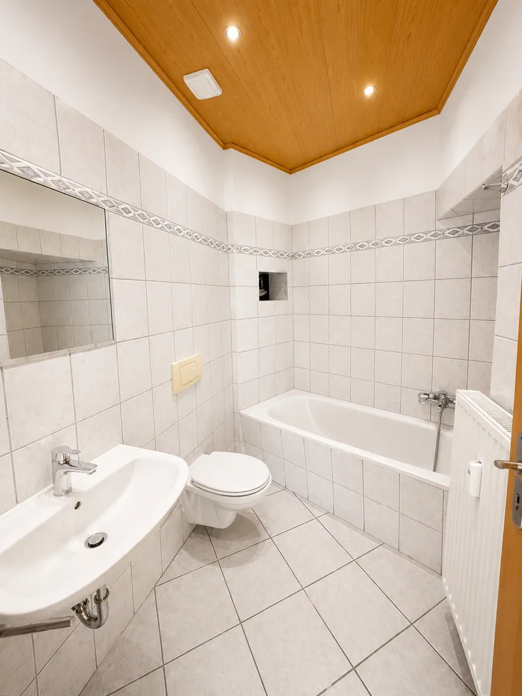 3 Zimmer Wohnung mit 80 m² in Halle (Saale) – Bild 6