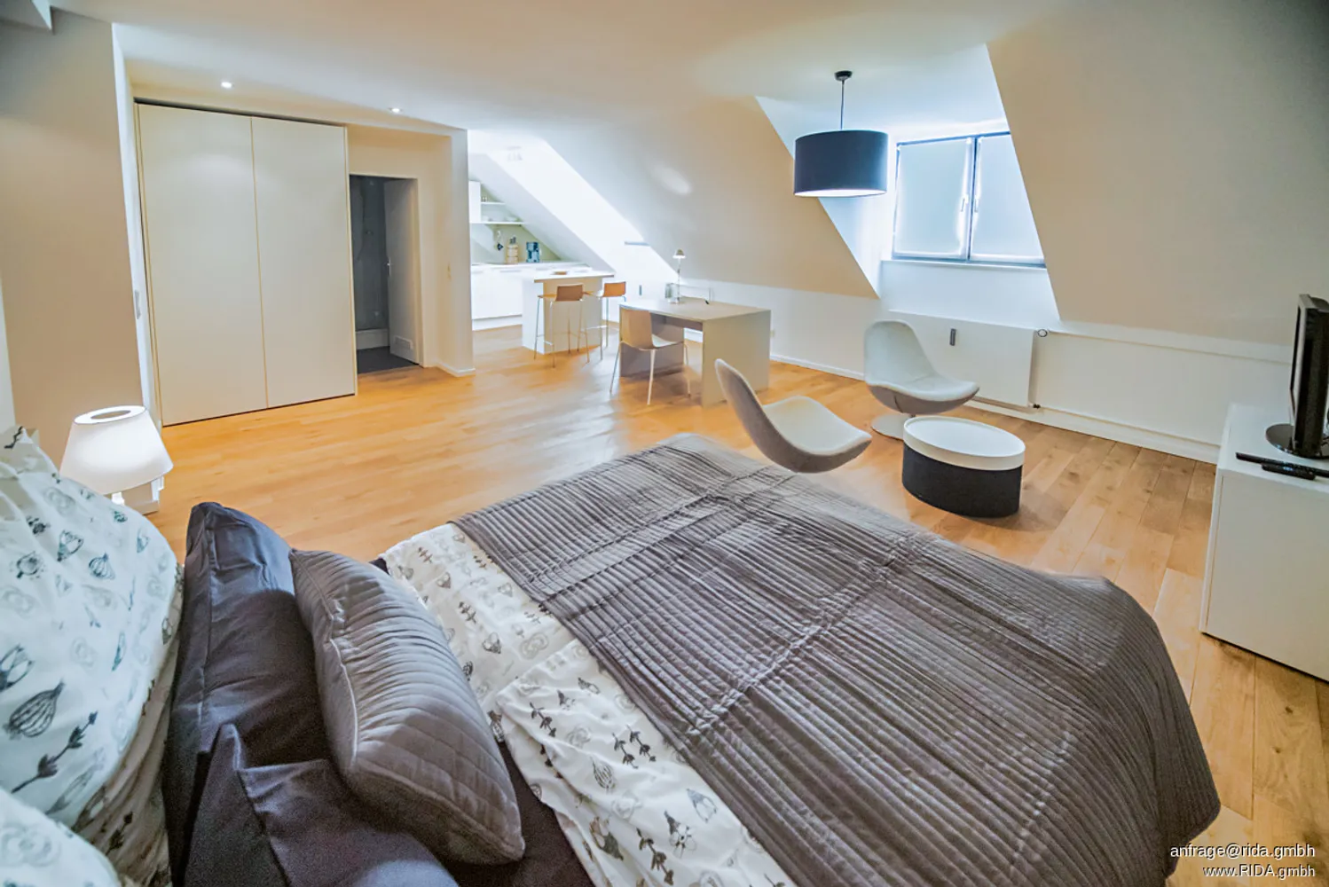 1 Zimmer Wohnung mit 50 m² in Köln – Bild 1