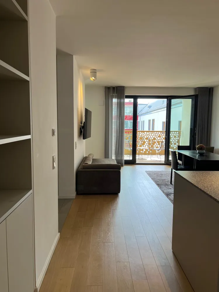 4 Zimmer Wohnung mit 108 m² in Berlin – Bild 3