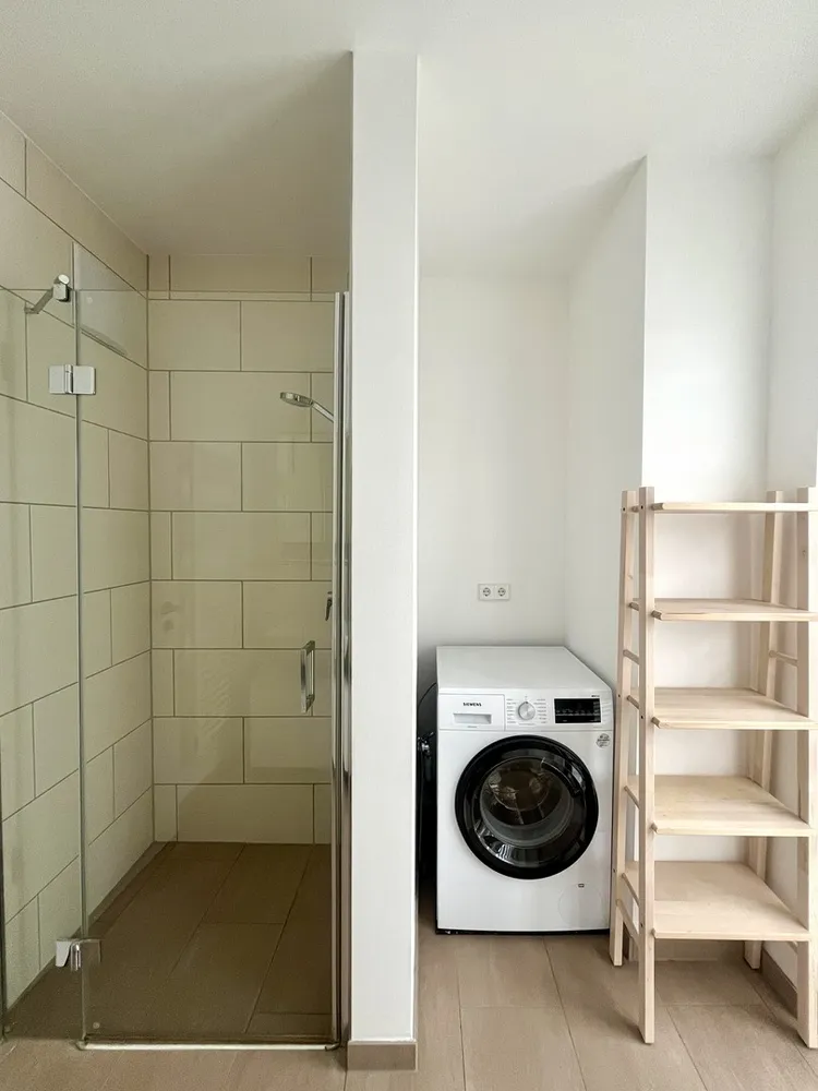 2 Zimmer Wohnung mit 53 m² in Frankfurt am Main – Bild 2