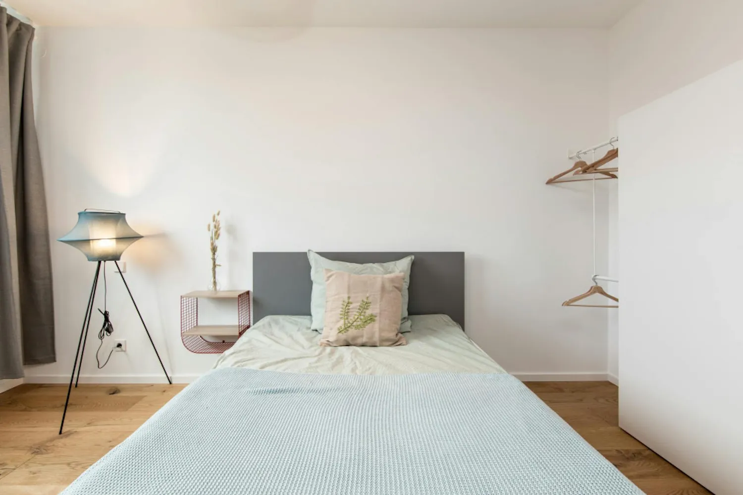 Shared room with 13 m² in Berlin – Photo 2