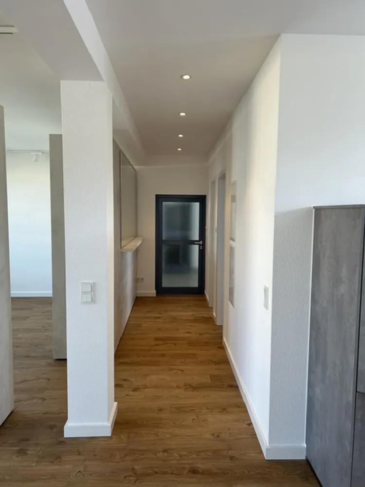 2 Zimmer Wohnung mit 91 m² in Frankfurt am Main – Bild 12