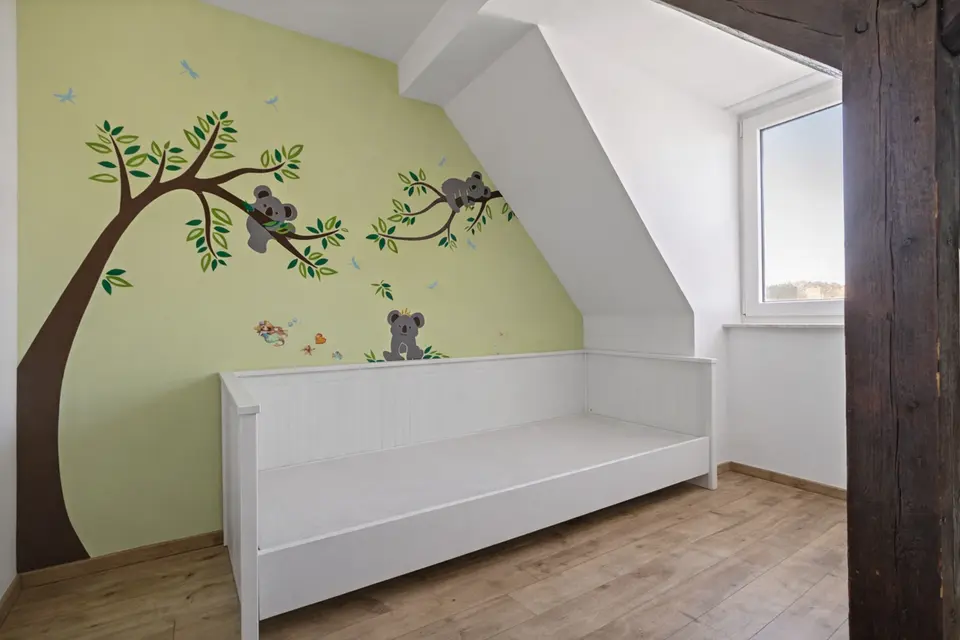 4 Zimmer Wohnung mit 93 m² in Bitterfeld-Wolfen – Bild 8