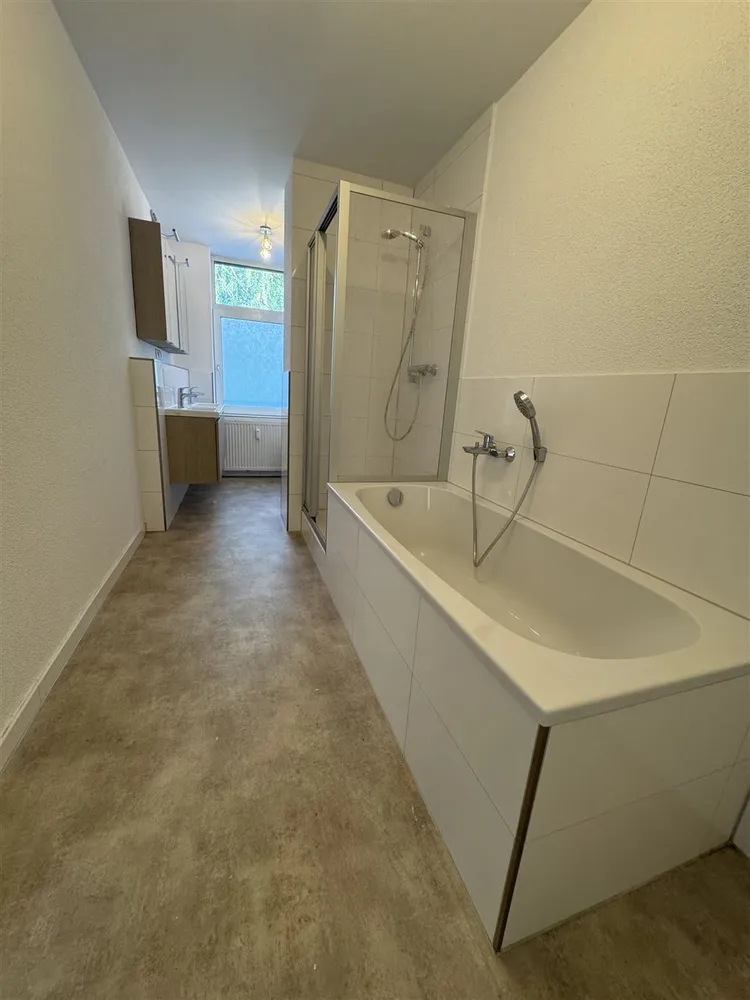 4 Zimmer Wohnung mit 90 m² in Plauen – Bild 4
