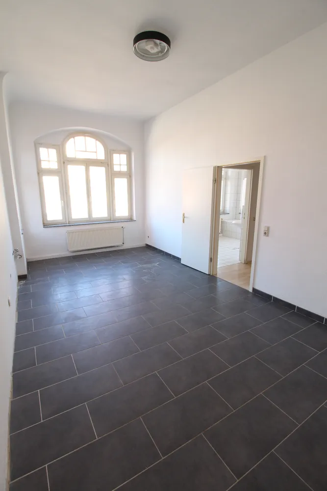 2 Zimmer Wohnung mit 104 m² in Halle (Saale) – Bild 8