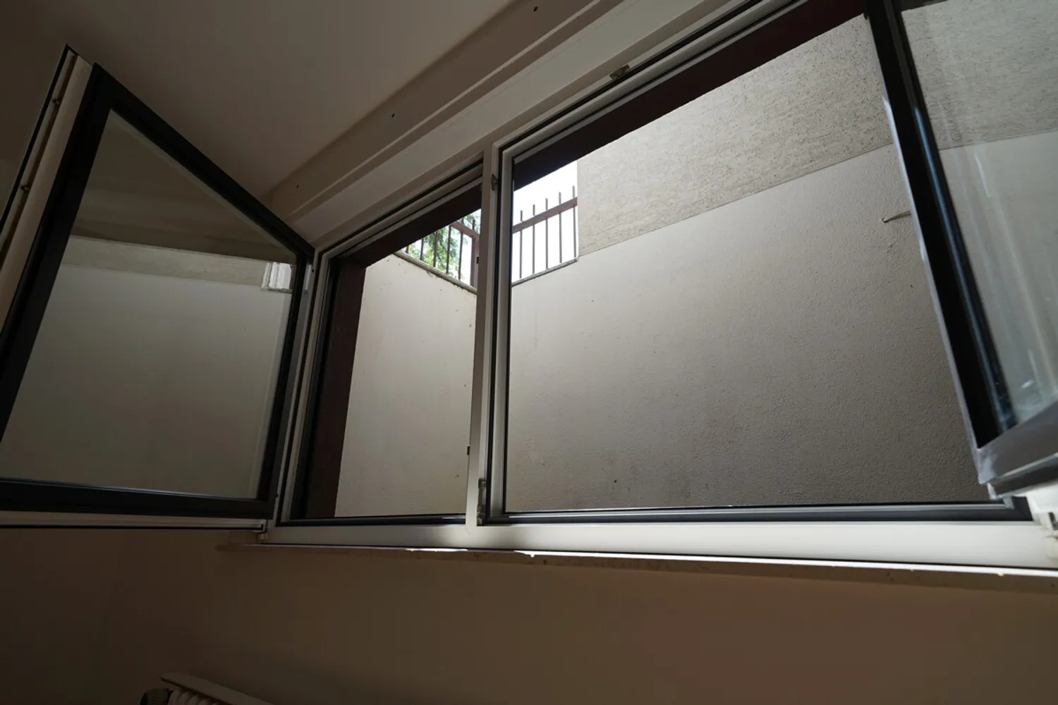 1 Zimmer Wohnung mit 27 m² in Köln – Bild 12